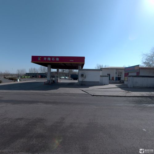 开隆石油加油站(凤山中心小学北)