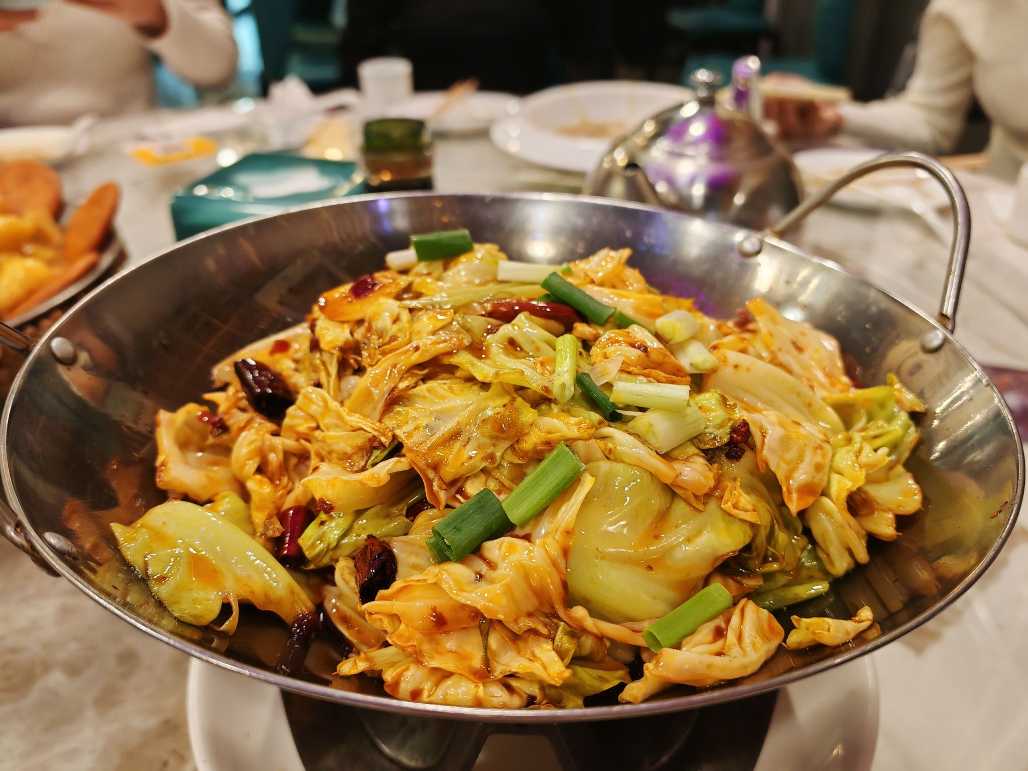 镜泊湖酒家(金鼎公寓店)
