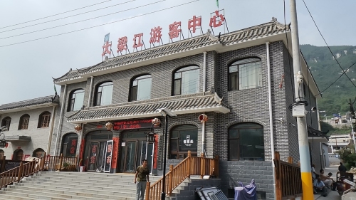 大梁江