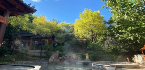 白鹿温泉