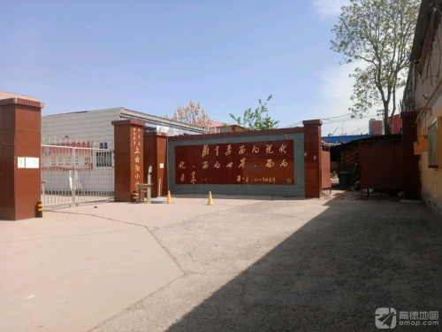 上曲阳小学