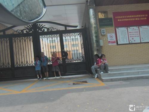 石家庄市石纺路小学