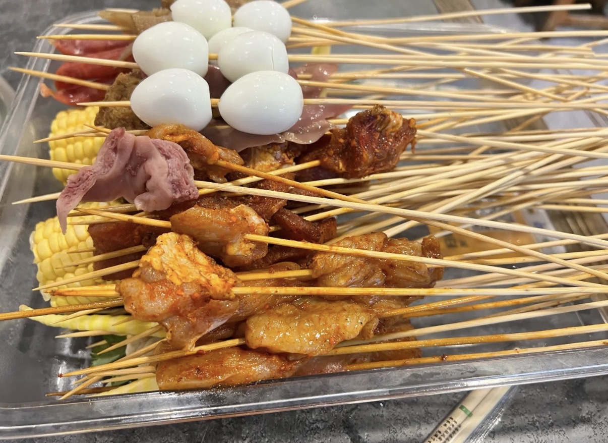 阿朱串串锅(兴凯路总店)