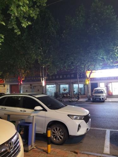 鹿泉区康馨大药房(君乐宝路店)