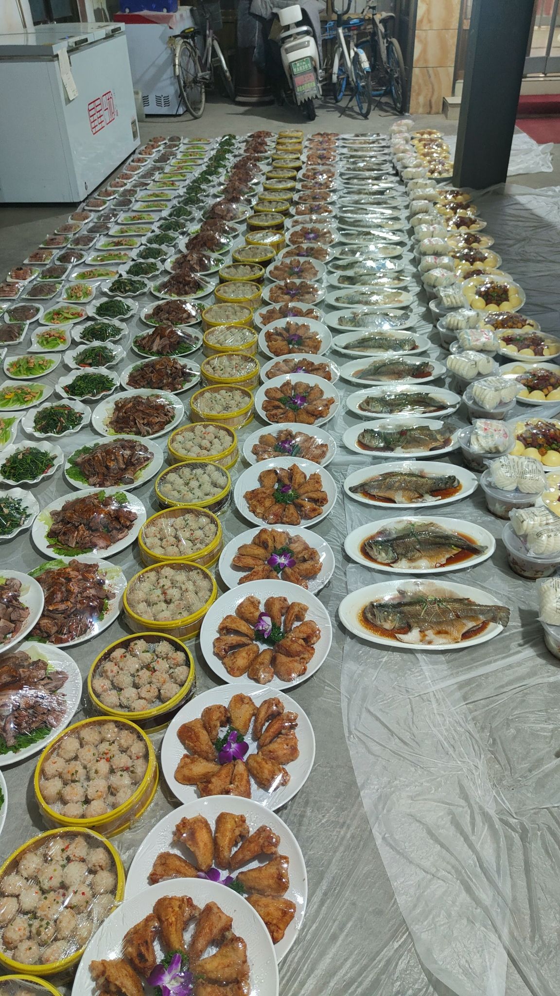 富强饭店(工农路店)