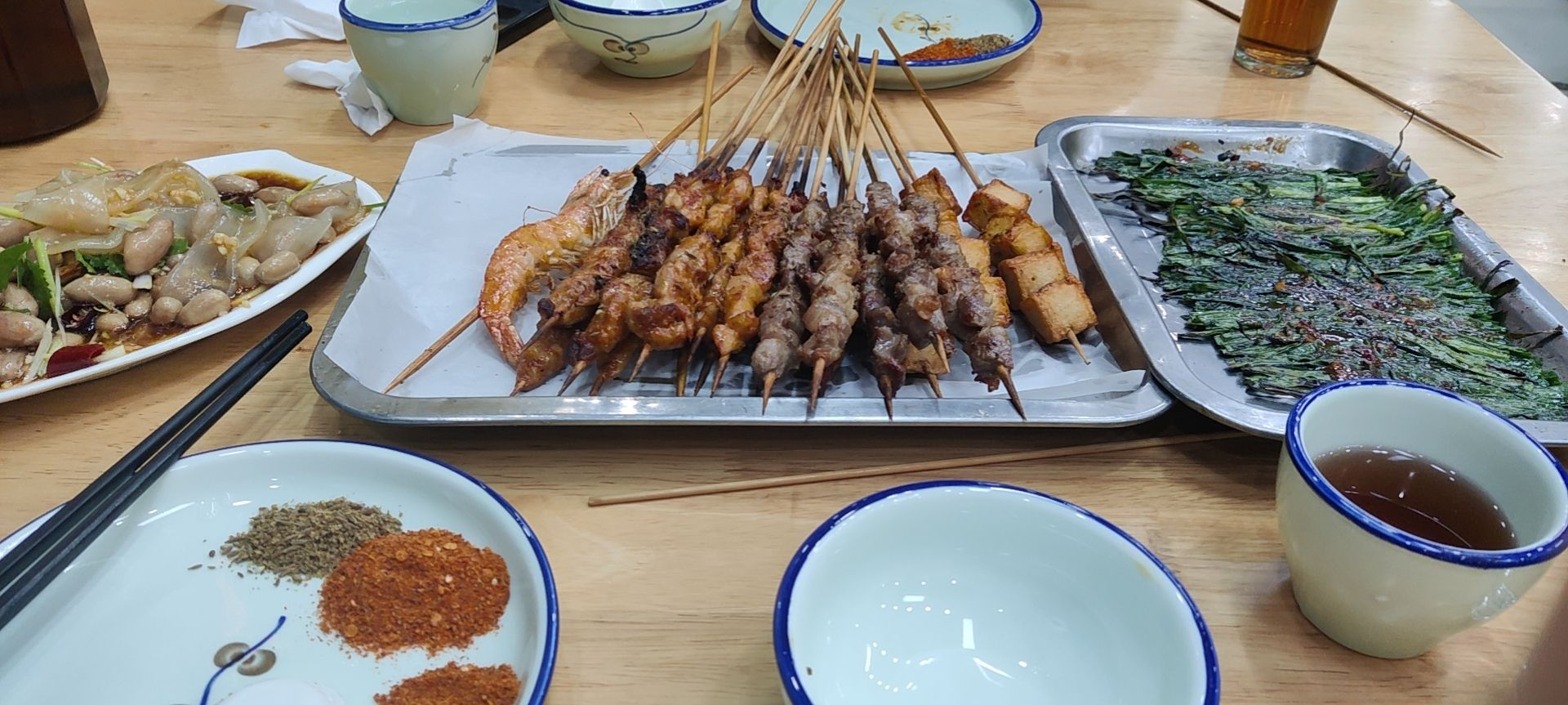 白老大一品斋烧烤涮(汇宁街店)