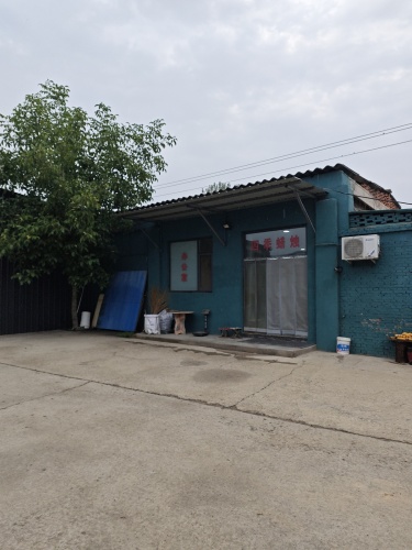 藁城区故献村四季蜡烛加工厂