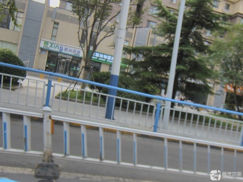 新兴药房(塔南路店)