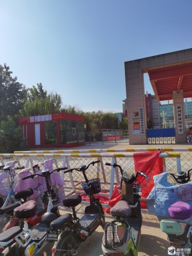河北新河中学