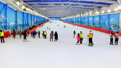 西部长青滑雪场