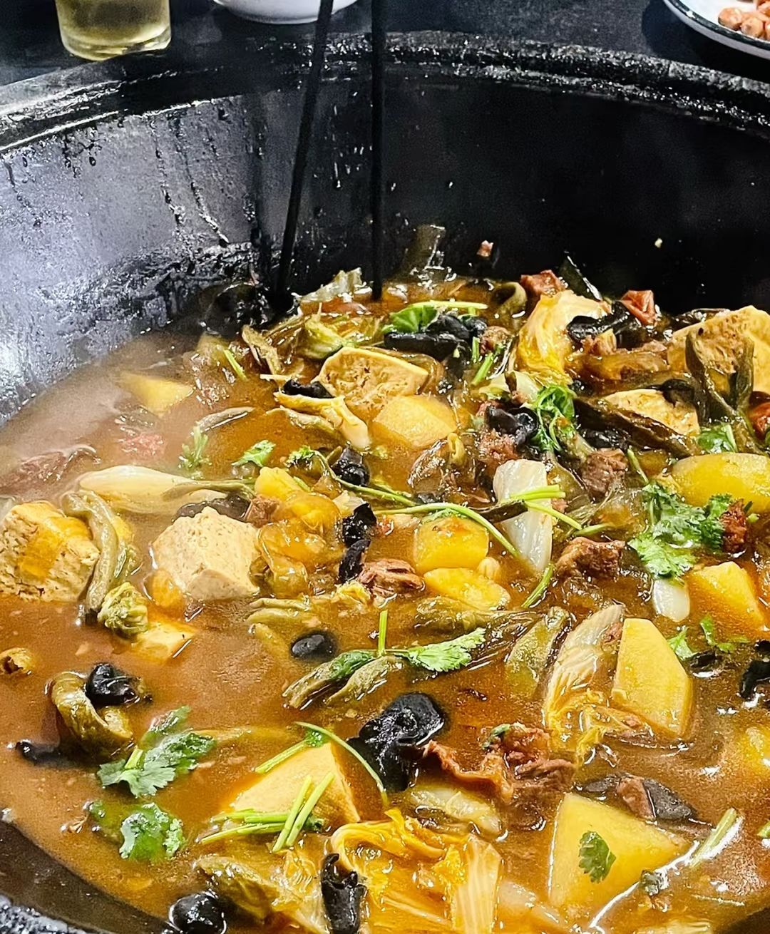 华维食府