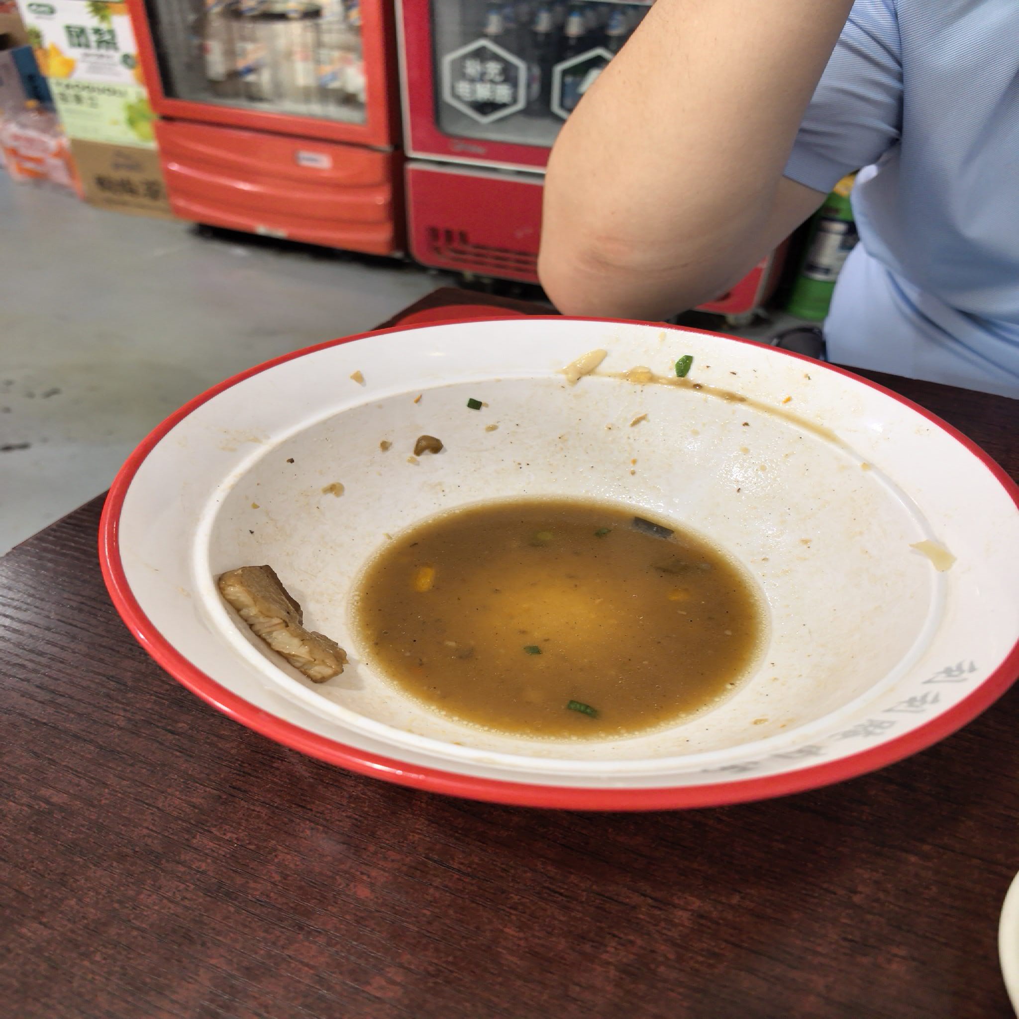 利利手擀腌肉面(平光南大街店)