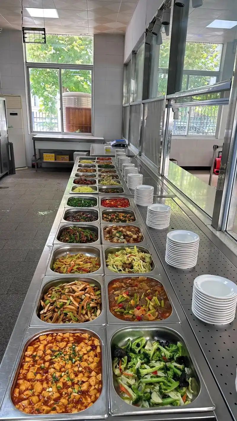 河北科技大学新校区三餐厅
