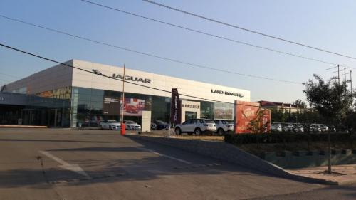 捷豹路虎汽车(石家庄路吉通店)