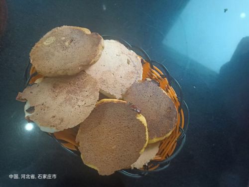 一晨鑫大骨贴饼子