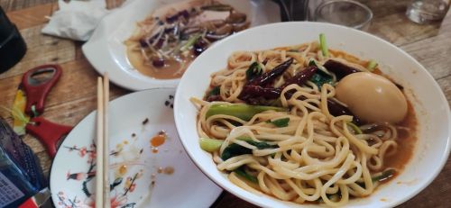张记正宗牛肉板面