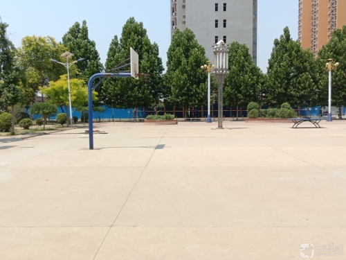 西邢家庄文化广场