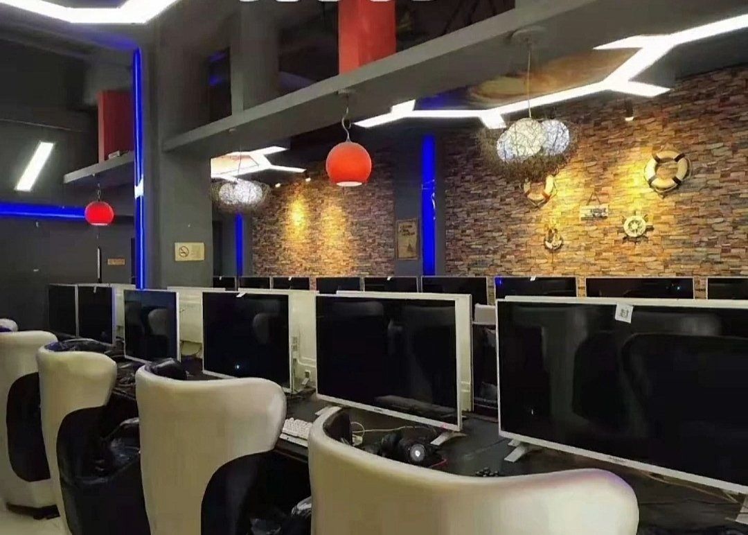 红星网咖(小南海店)