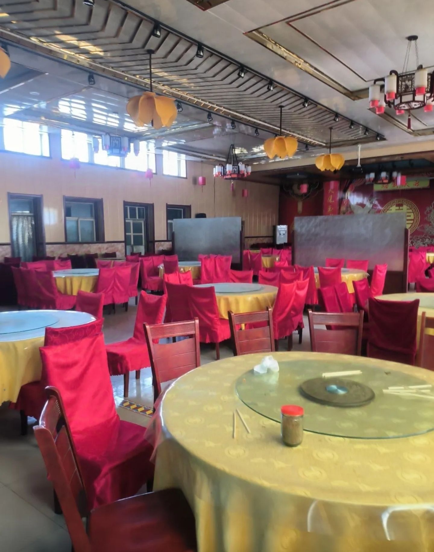 隆海源大饭店