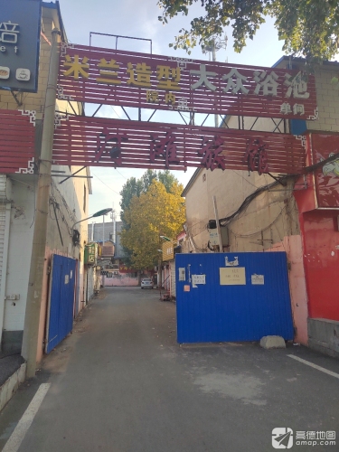 河滩旅馆