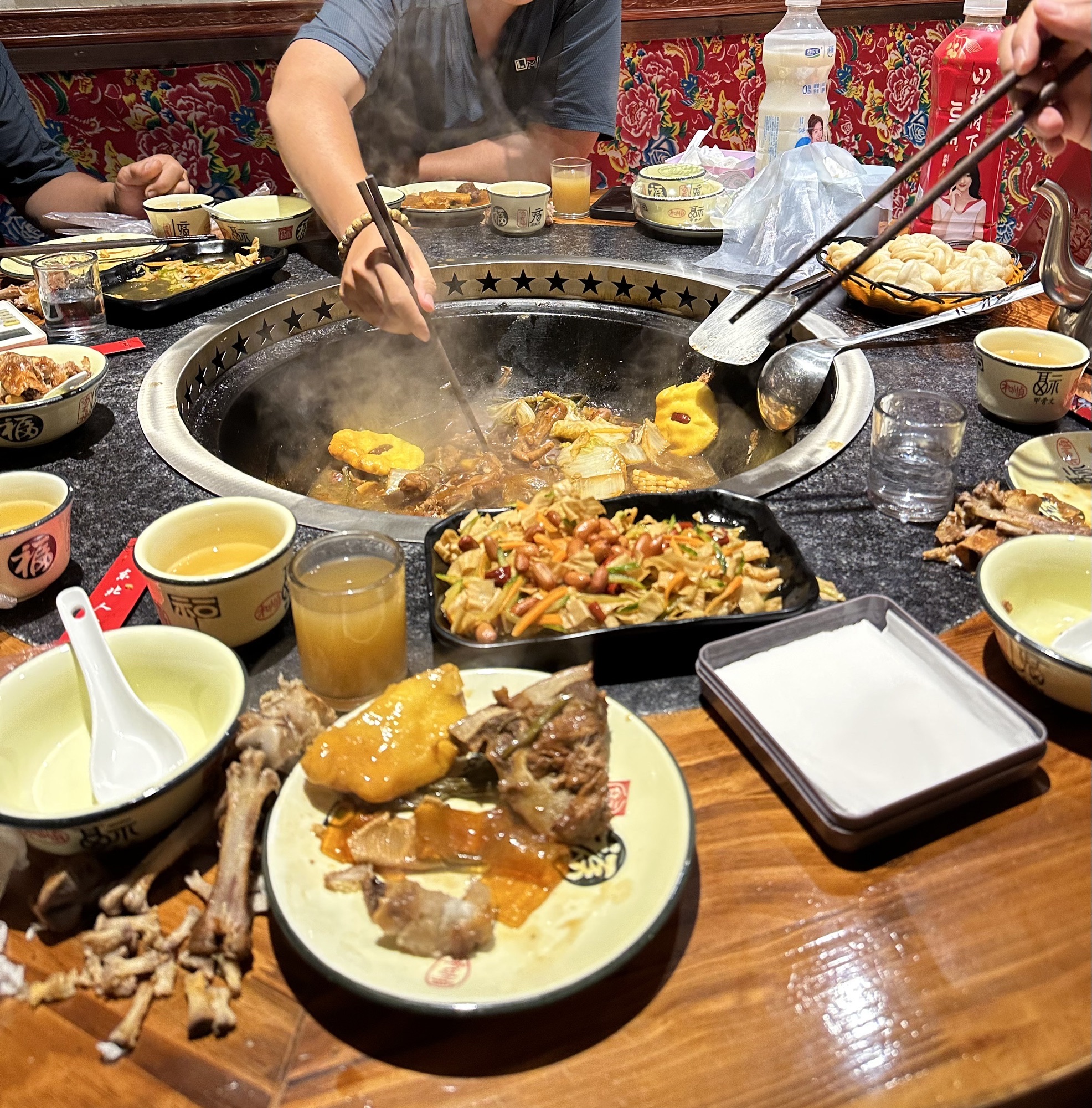 东北铁锅炖