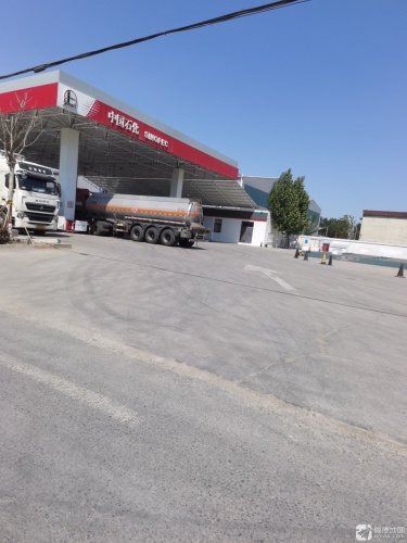 中国石化张村加油站