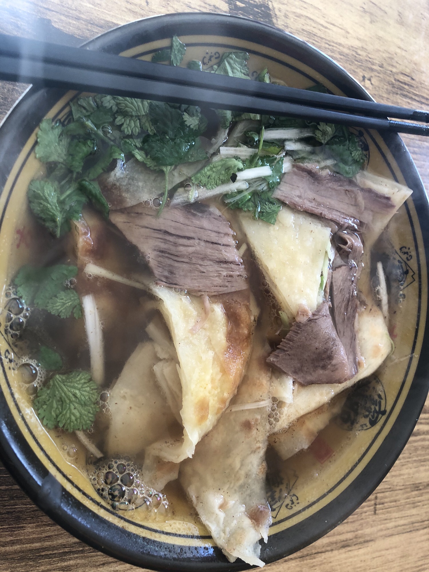 清泉牛肉罩饼