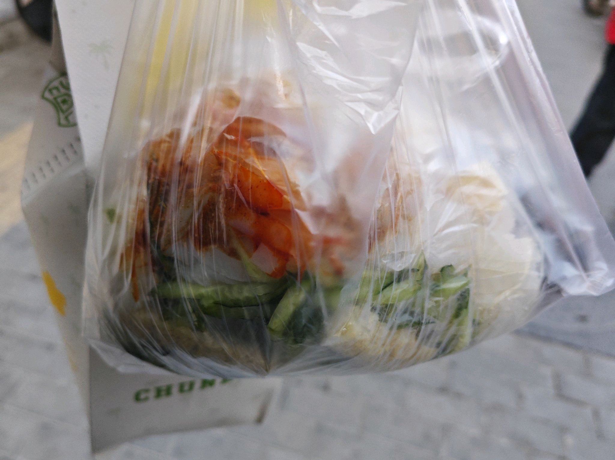 陕西正宗胖子凉皮(崇文百货商业街店)