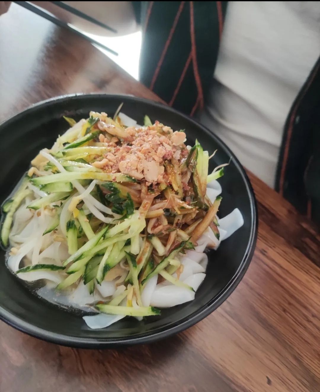 阿霞米皮凉皮肉夹馍