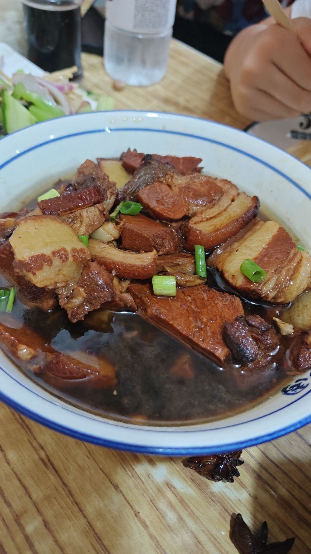 水渣沟手擀腌肉面(光荣路店)