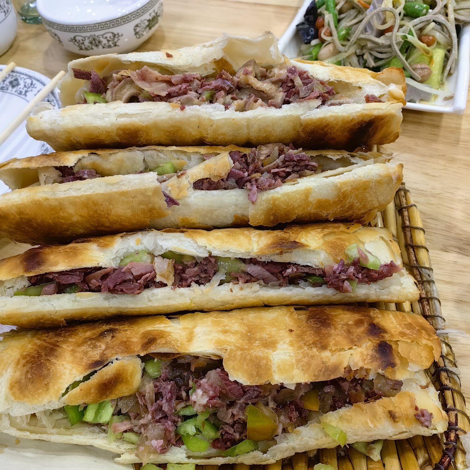 英杰驴肉火烧(西三庄店)