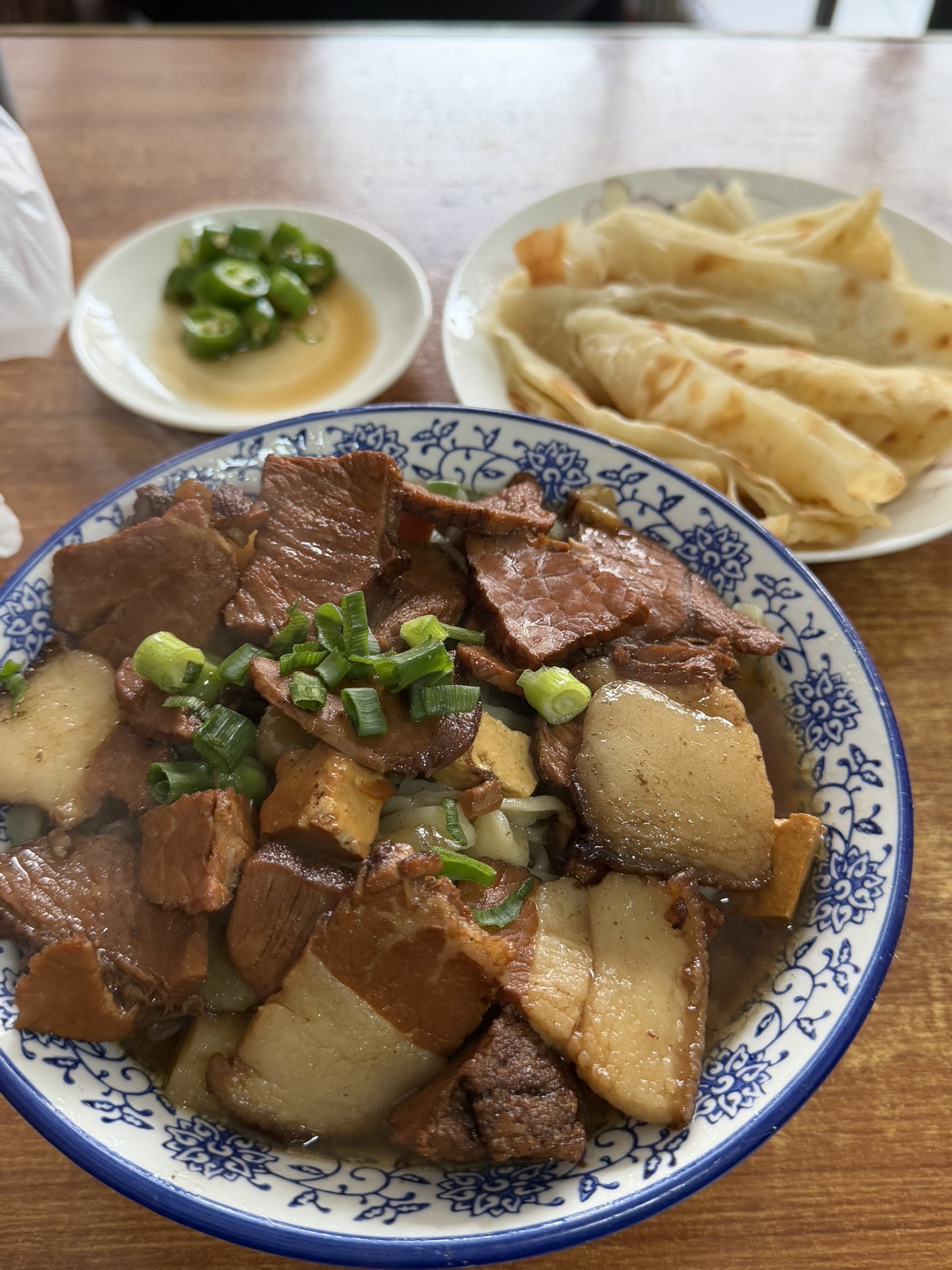营里手擀腌肉面(防疫站店)