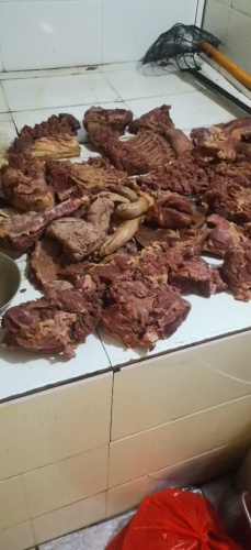 各子白家驴肉