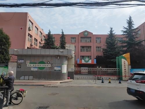 草场街小学(西校区)