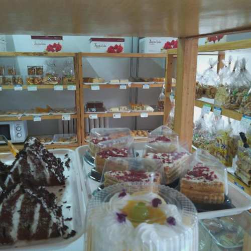华香园烘焙坊(杨子路店)