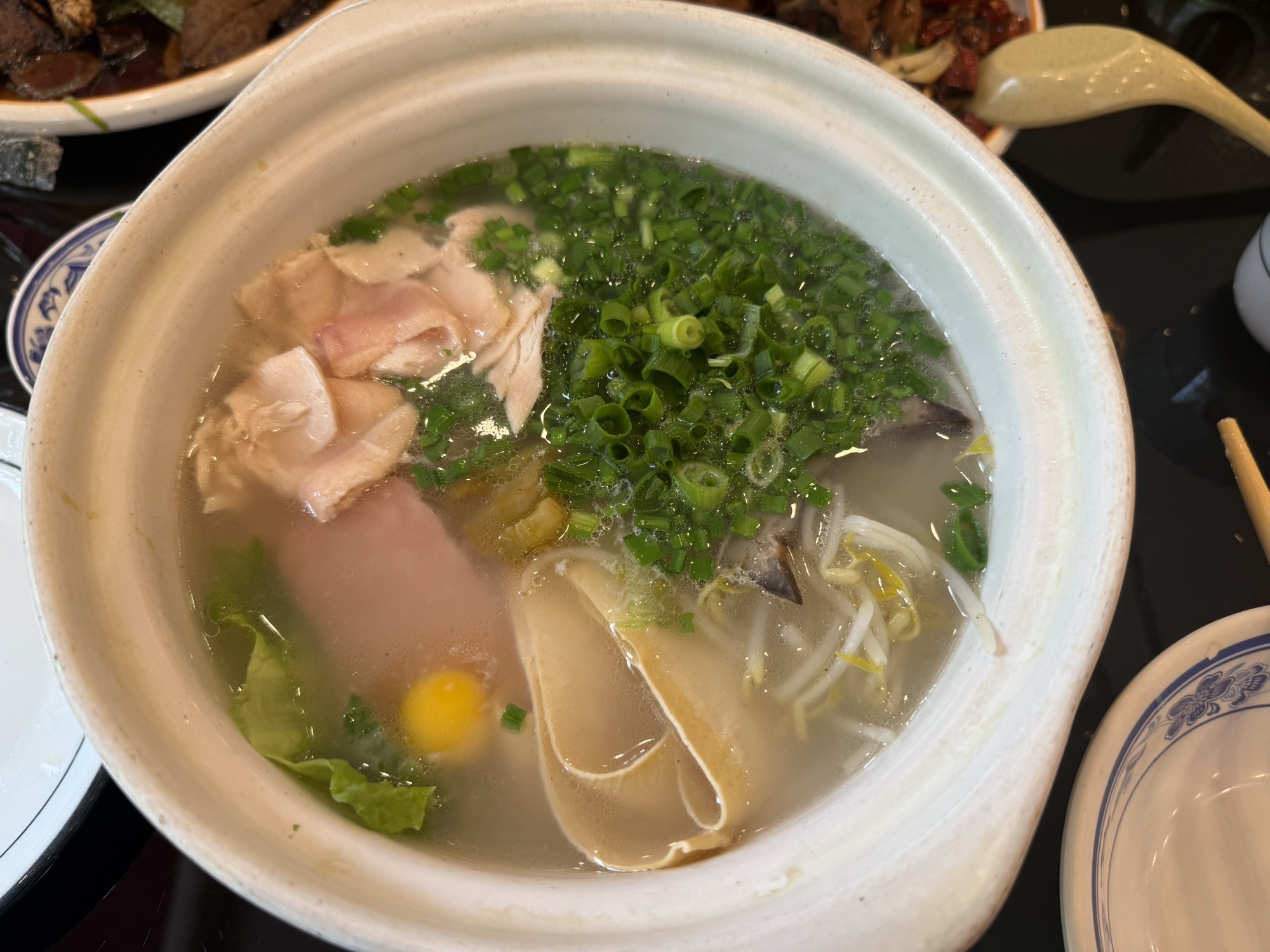 老云南过桥米线