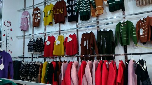 小叮当童装店