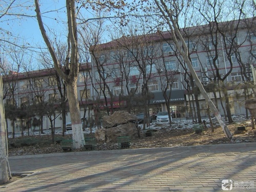 荣辰汽贸