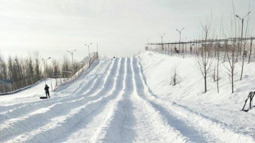 东飞滑雪场(暂停营业)