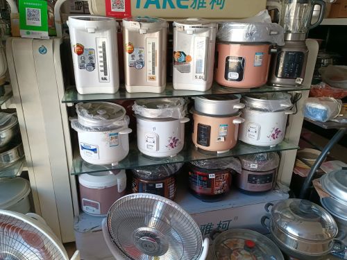 周忠彦家电商场