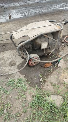 彦朝洗车