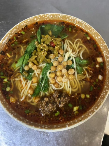 重庆专业麻辣烫(金亿城店)