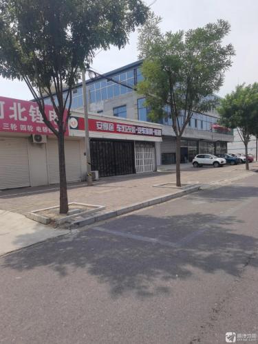 安享途车灯升级汽车装具贴膜