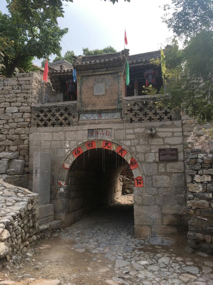 大梁江村灵慈阁