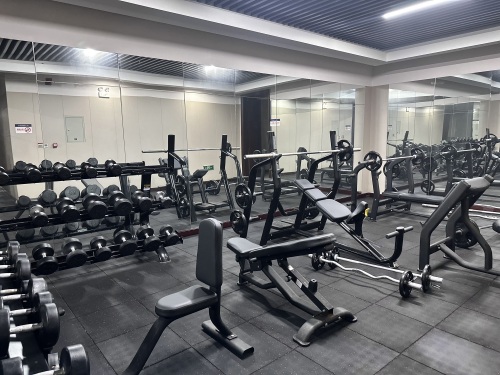 智高游泳健身俱乐部