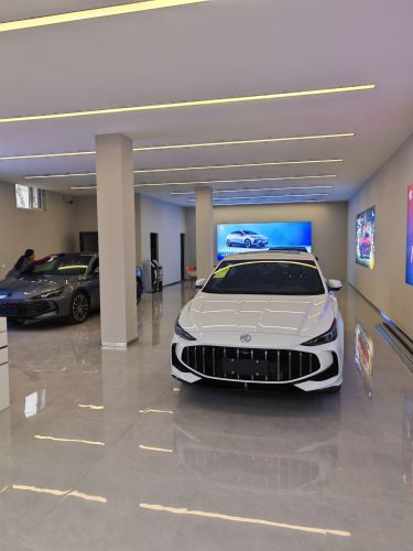 上汽名爵元氏专卖店(育新路店)