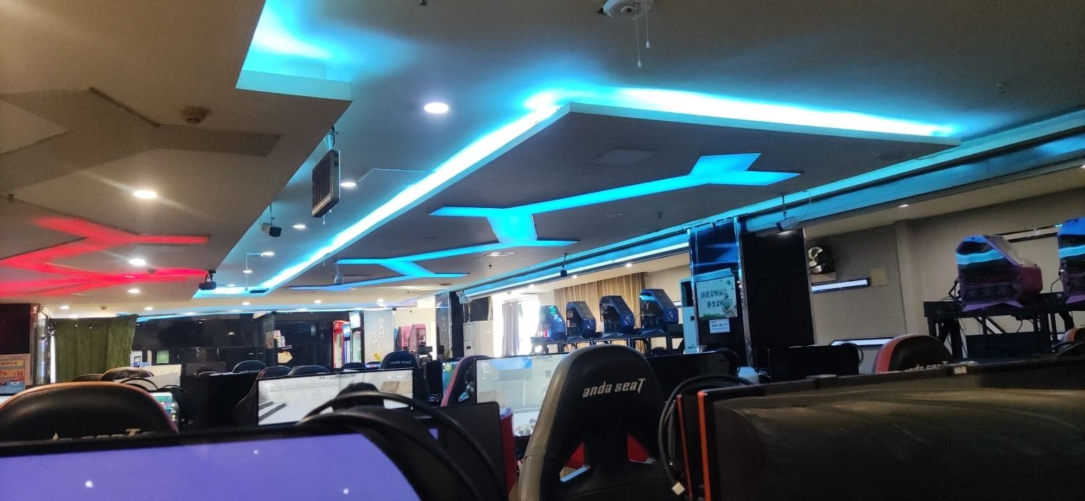 迪奥电竞(鑫鑫店)