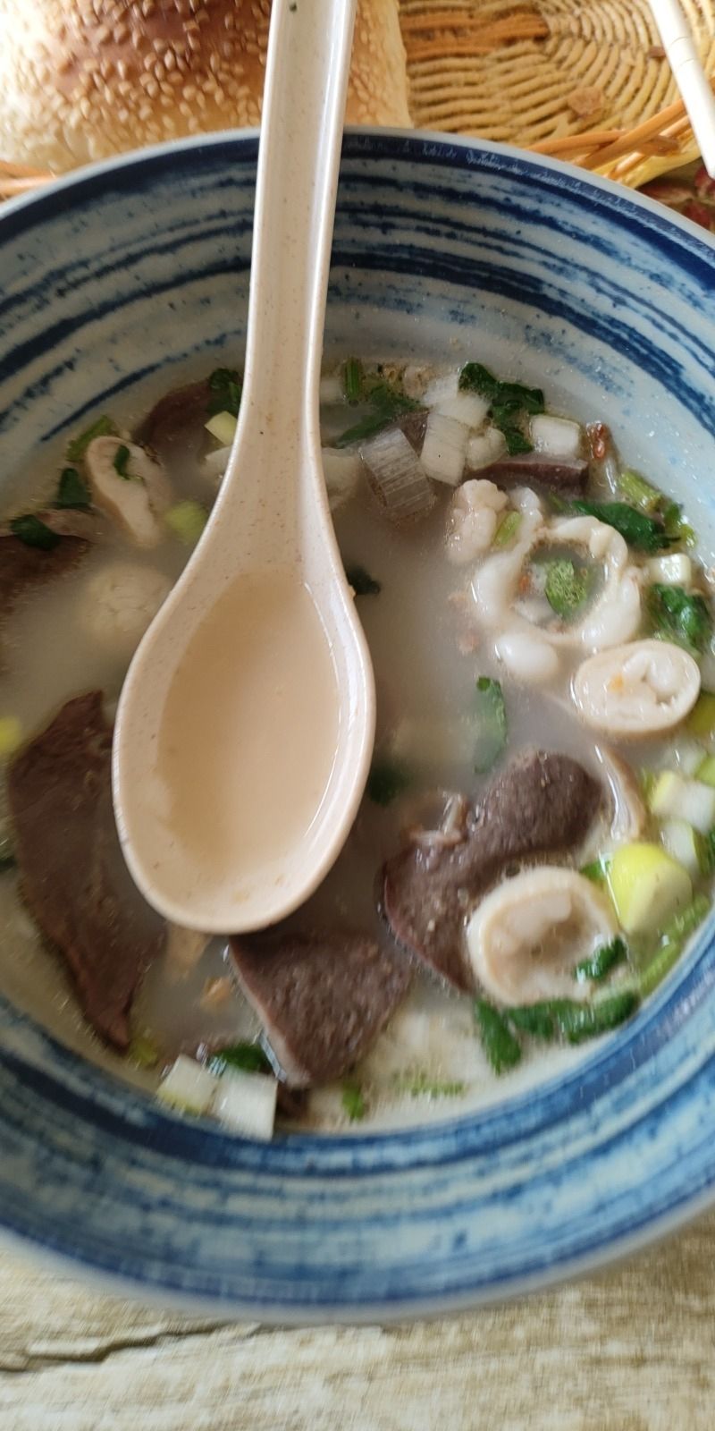 缸炉烧饼羊肉汤