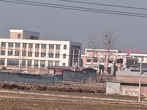 南贾良小学