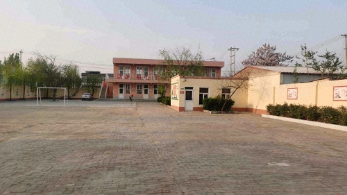深泽县赵八镇候村小学